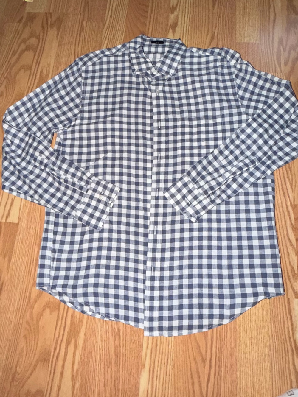 J. Crew Men’s Slim Cotton/Linen Button Down
